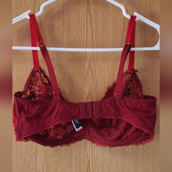 Adoore Me Elegant Red Lace Bralette - Picture 3 of 4